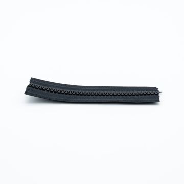 No 5 Continuous M/P Zip - Black